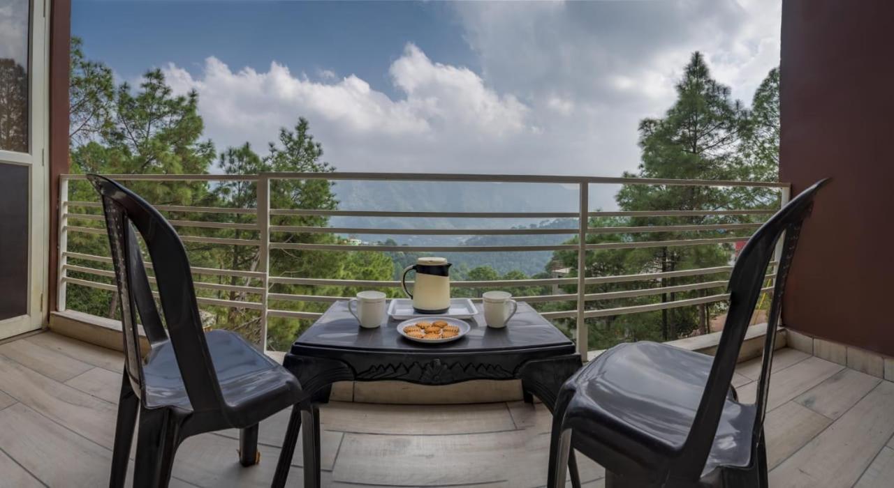 Host Jatin Kasauli Crest 7O1827O7O3アパートメント エクステリア 写真